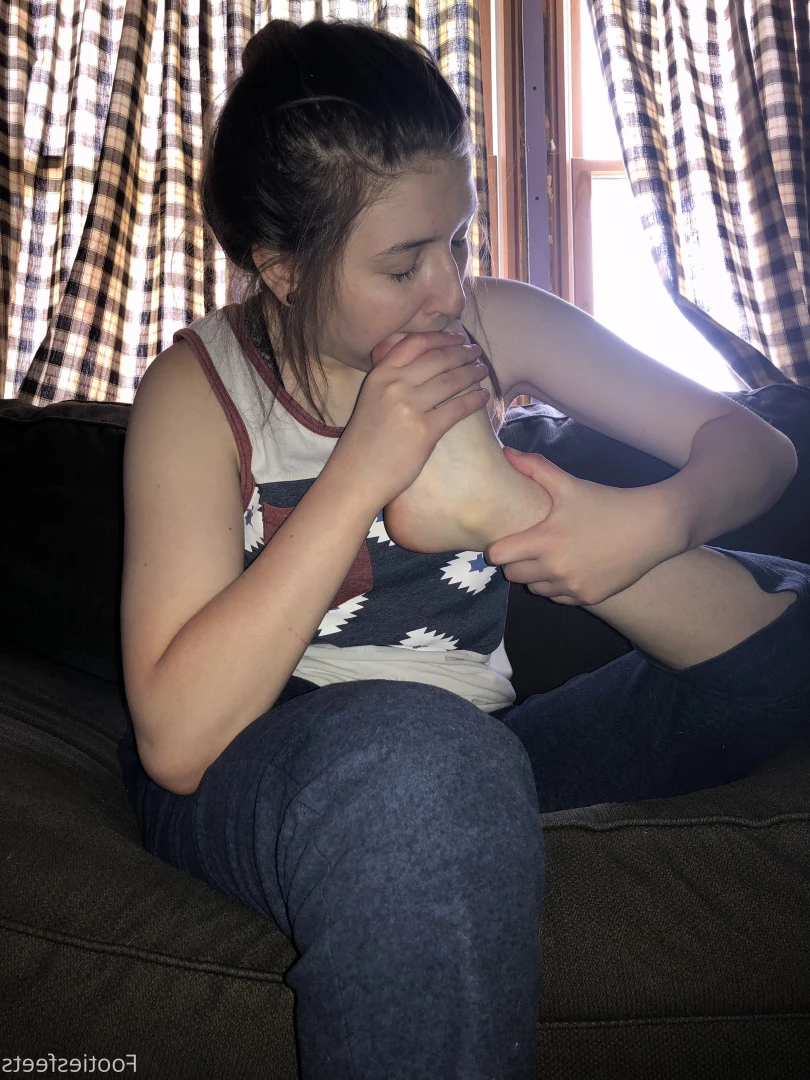 Delilah [ footiesfeets ] Onlyfans leaked photo 7430304 on Hotleaks.tv