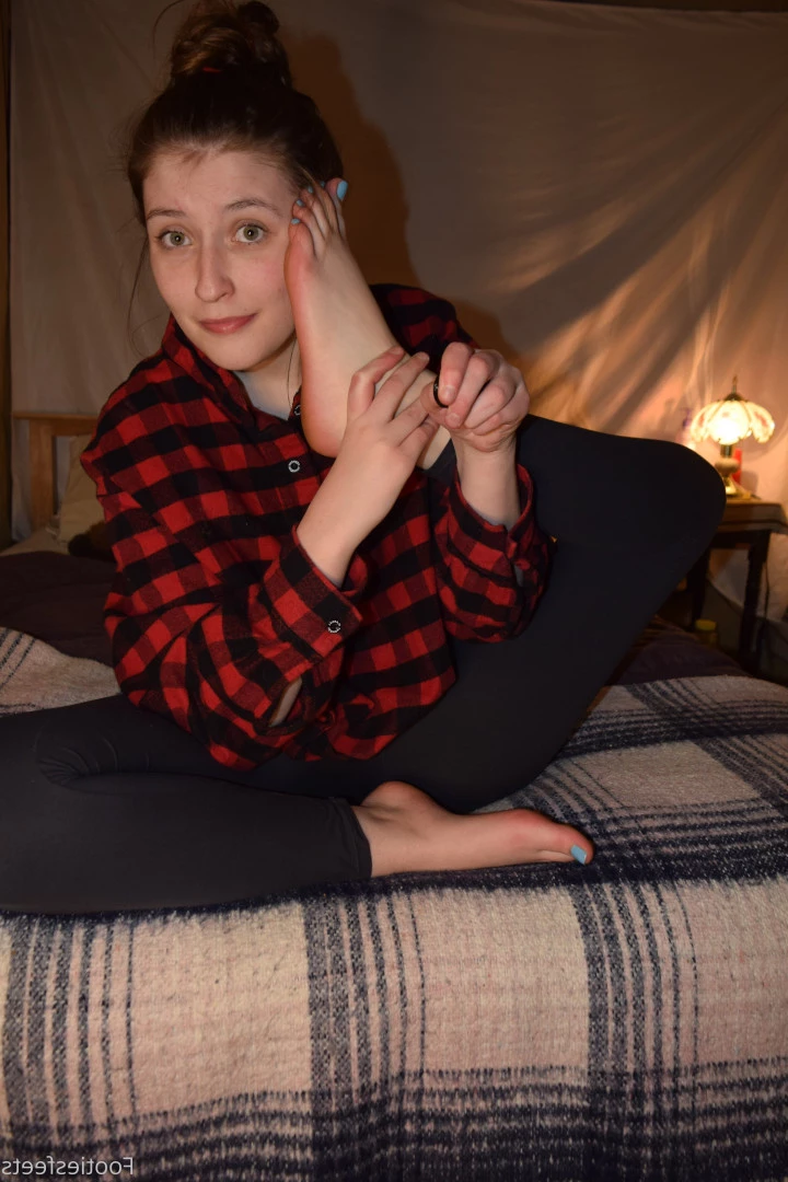 Delilah [ footiesfeets ] Onlyfans leaked photo 7436517 on Hotleaks.tv