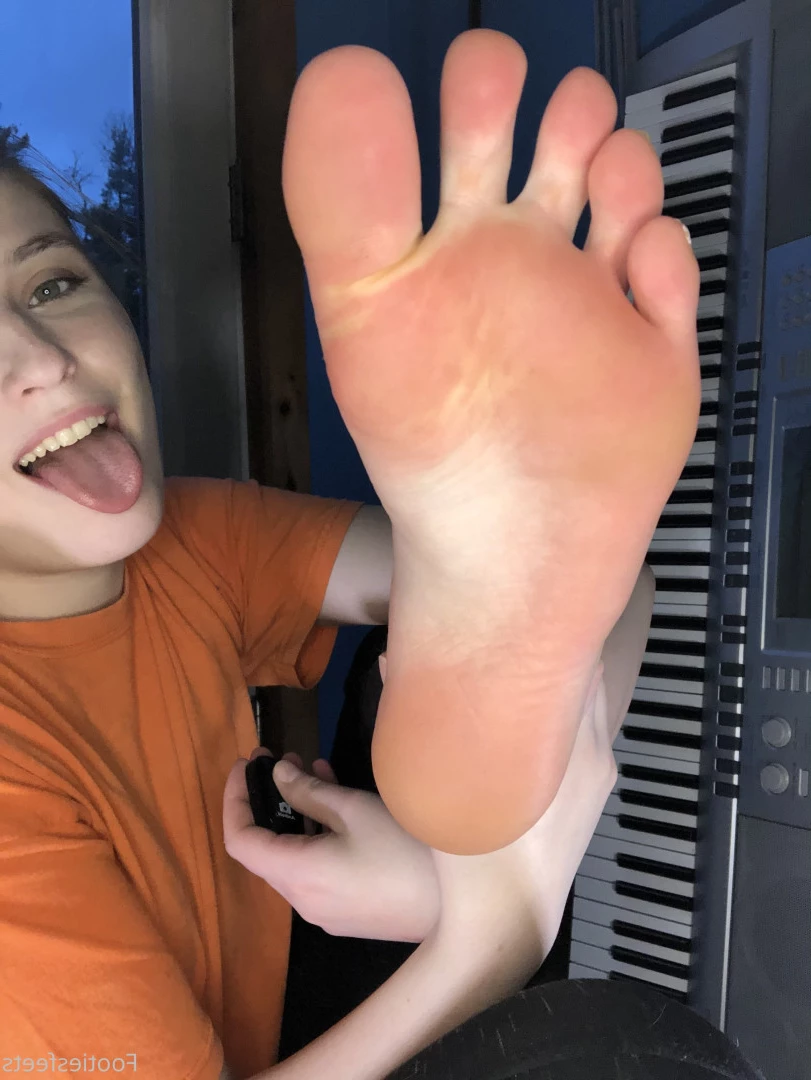 Delilah [ footiesfeets ] Onlyfans leaked photo 7443934 on Hotleaks.tv