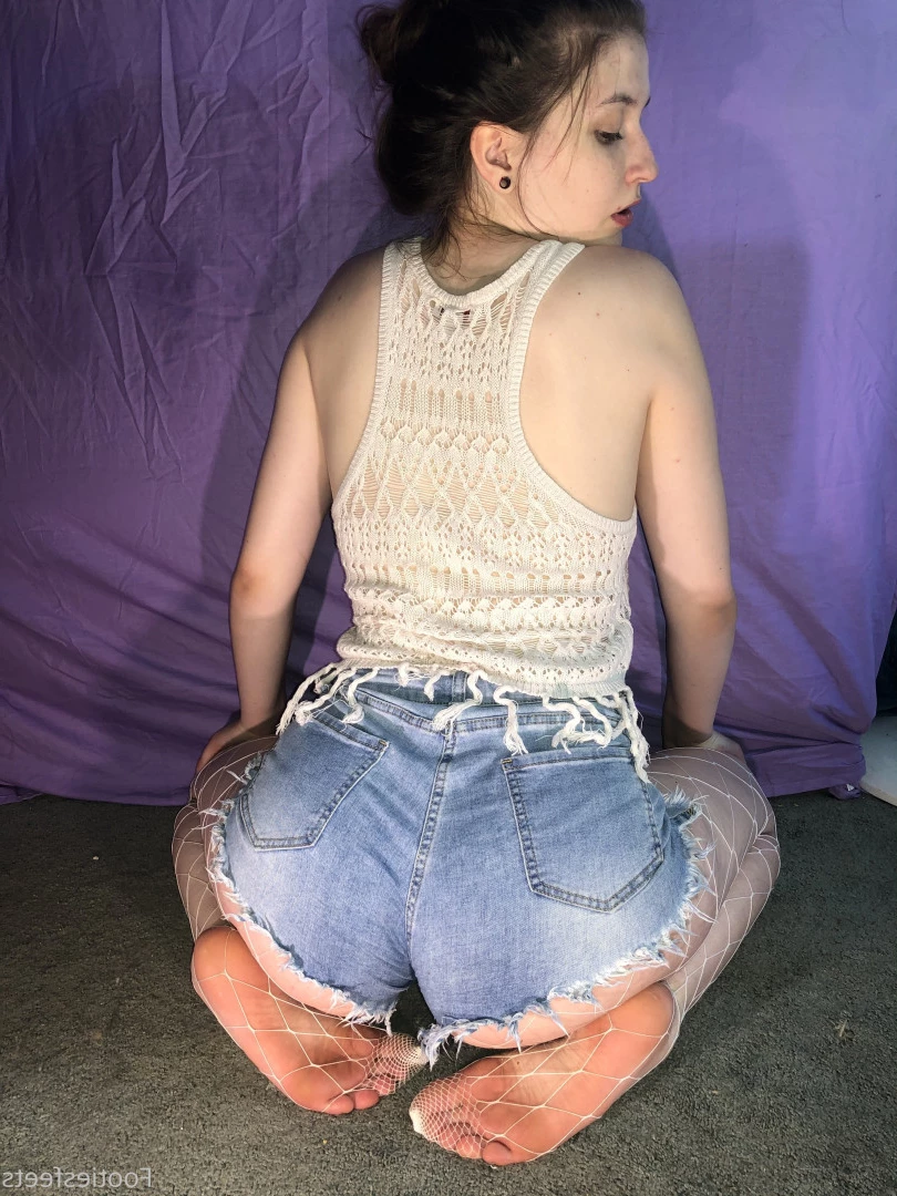 Delilah [ footiesfeets ] Onlyfans leaked photo 7446827 on Hotleaks.tv