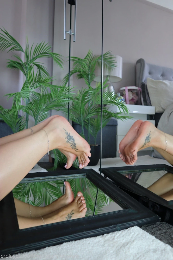 @footsiegalore [ footsiegalore ] Onlyfans leaked photo 7246396 on Hotleaks.tv