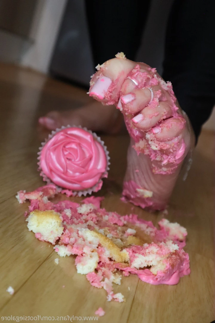 @footsiegalore [ footsiegalore ] Onlyfans leaked photo 7246693 on Hotleaks.tv