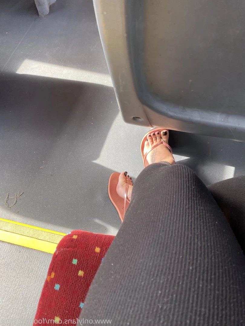 @footsiegalore [ footsiegalore ] Onlyfans leaked photo 7247366 on Hotleaks.tv