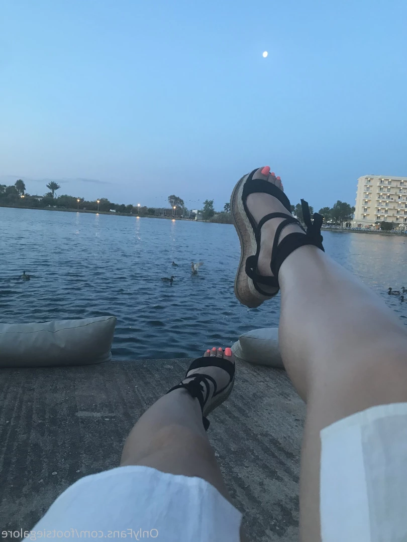@footsiegalore [ footsiegalore ] Onlyfans leaked photo 7248299 on Hotleaks.tv