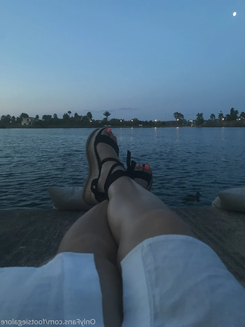 @footsiegalore [ footsiegalore ] Onlyfans leaked photo 7252823 on Hotleaks.tv