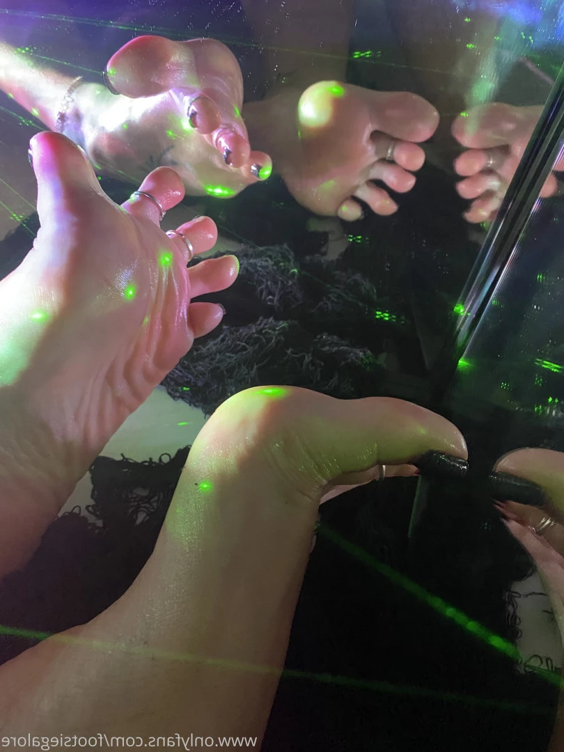 @footsiegalore [ footsiegalore ] Onlyfans leaked photo 7253193 on Hotleaks.tv