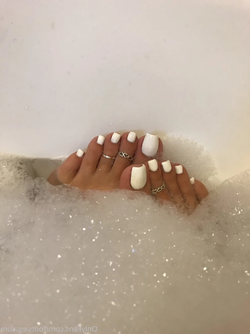 @footsiegalore [ footsiegalore ] Onlyfans leaked photo 7256075 on Hotleaks.tv