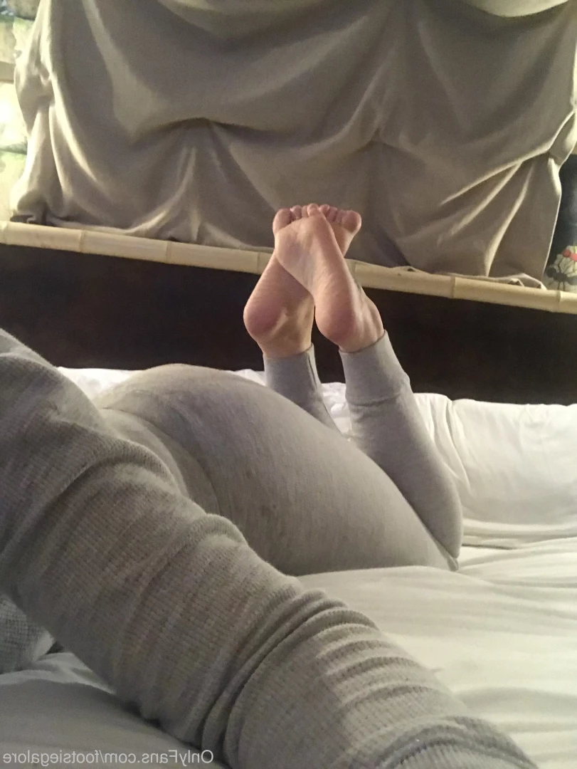 @footsiegalore [ footsiegalore ] Onlyfans leaked photo 7257265 on Hotleaks.tv