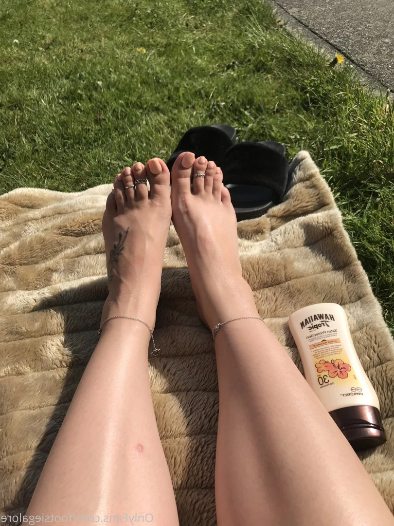 @footsiegalore [ footsiegalore ] Onlyfans leaked photo 7259479 on Hotleaks.tv
