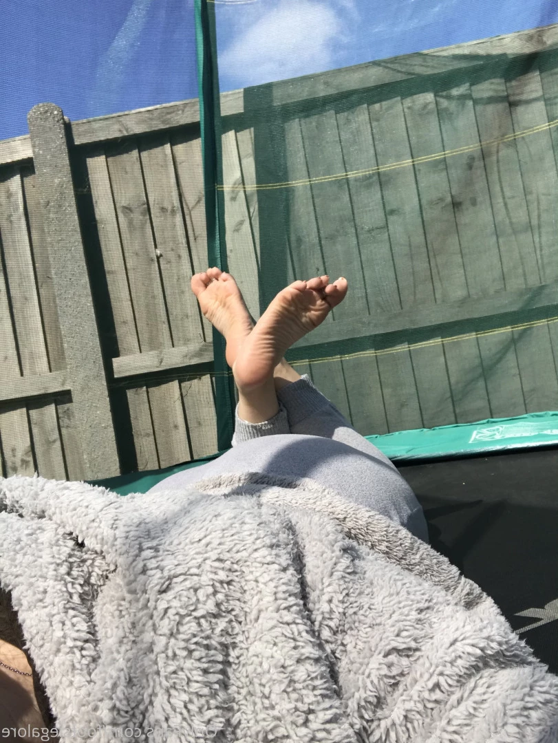@footsiegalore [ footsiegalore ] Onlyfans leaked photo 7265589 on Hotleaks.tv