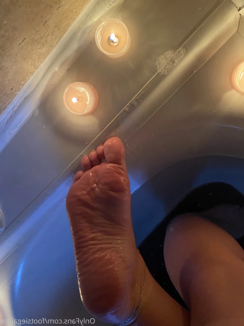 @footsiegalore [ footsiegalore ] Onlyfans leaked photo 7265831 on Hotleaks.tv
