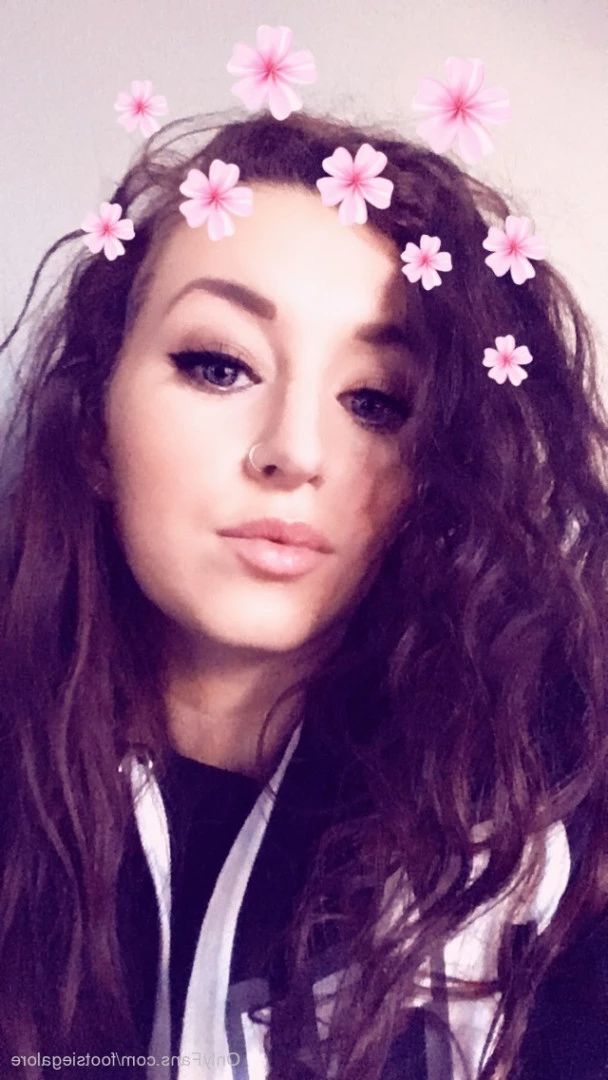 @footsiegalore [ footsiegalore ] Onlyfans leaked photo 7265935 on Hotleaks.tv