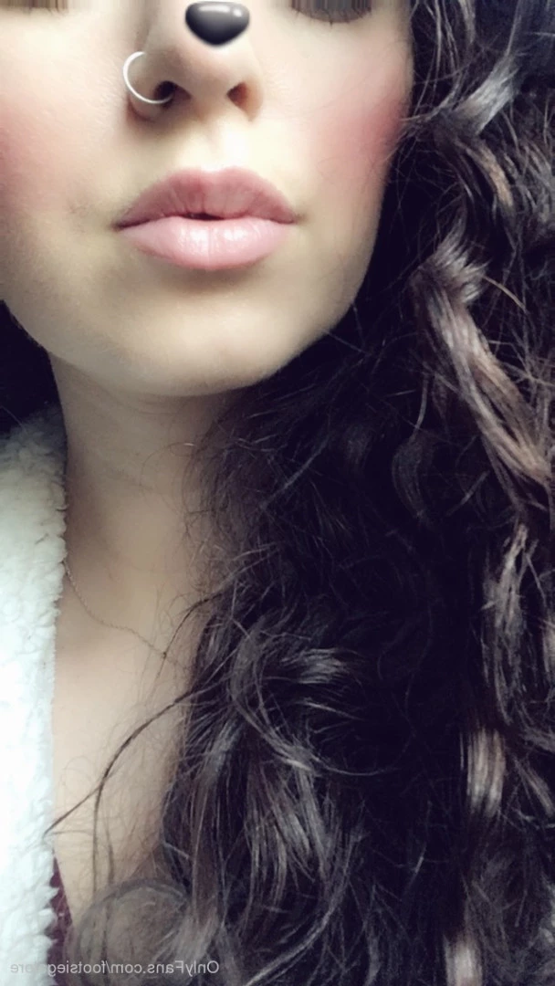 @footsiegalore [ footsiegalore ] Onlyfans leaked photo 7267416 on Hotleaks.tv