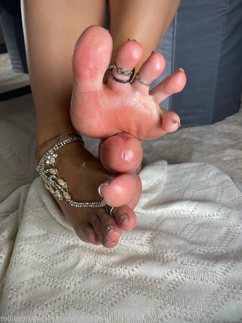 @footsiegalore [ footsiegalore ] Onlyfans leaked photo 7269130 on Hotleaks.tv