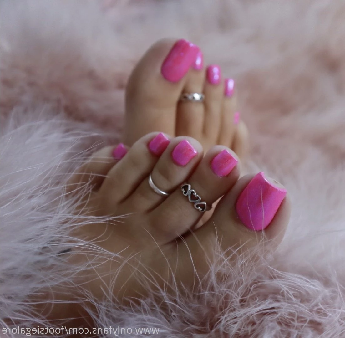 @footsiegalore [ footsiegalore ] Onlyfans leaked photo 7269415 on Hotleaks.tv