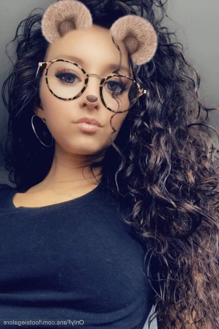 @footsiegalore [ footsiegalore ] Onlyfans leaked photo 7269817 on Hotleaks.tv