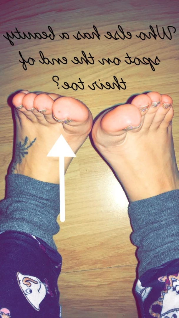 @footsiegalore [ footsiegalore ] Onlyfans leaked photo 7271364 on Hotleaks.tv