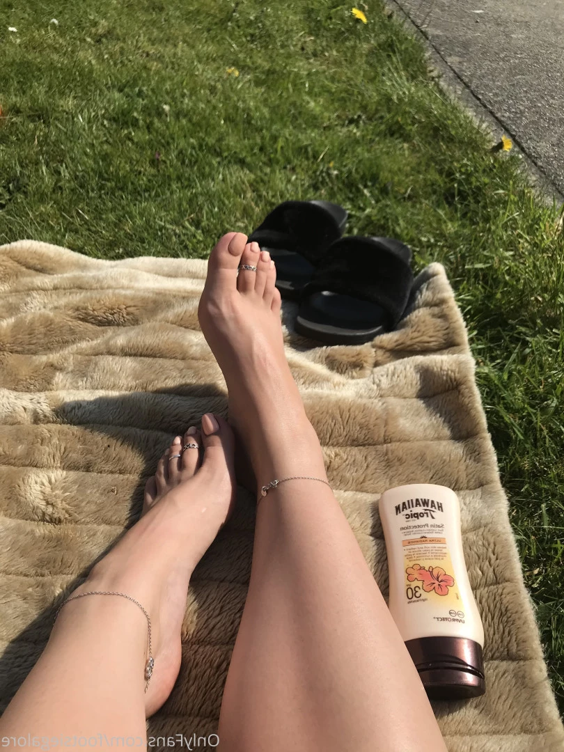 @footsiegalore [ footsiegalore ] Onlyfans leaked photo 7272102 on Hotleaks.tv