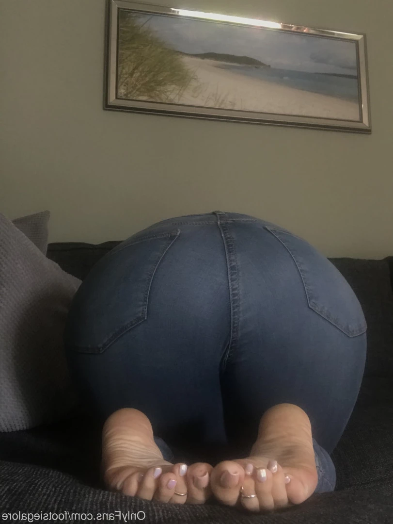 @footsiegalore [ footsiegalore ] Onlyfans leaked photo 7272129 on Hotleaks.tv
