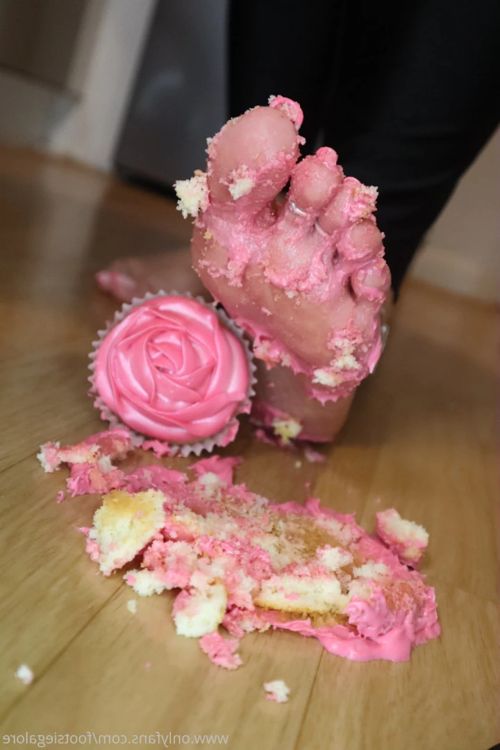 @footsiegalore [ footsiegalore ] Onlyfans leaked photo 7272956 on Hotleaks.tv