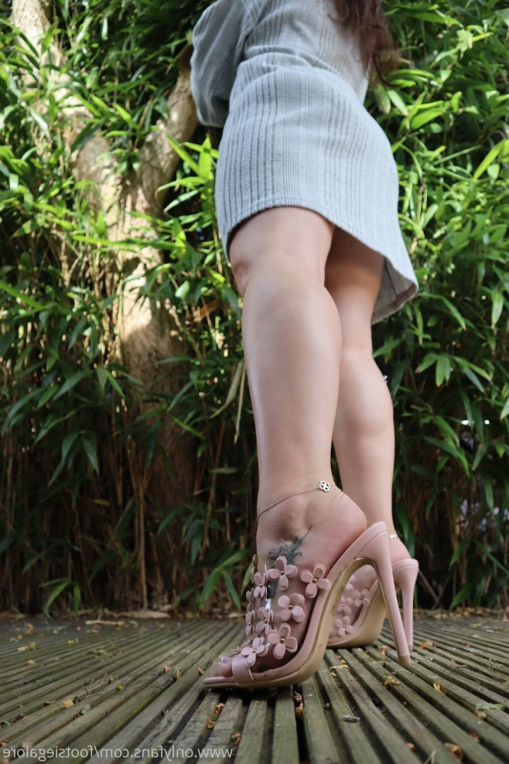 @footsiegalore [ footsiegalore ] Onlyfans leaked photo 7273928 on Hotleaks.tv