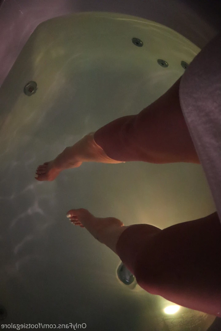 @footsiegalore [ footsiegalore ] Onlyfans leaked photo 7274495 on Hotleaks.tv