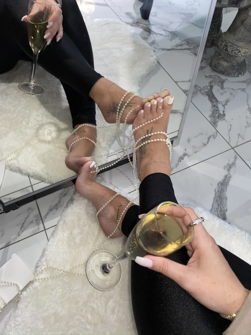 @footsiegalore [ footsiegalore ] Onlyfans leaked photo 7275170 on Hotleaks.tv