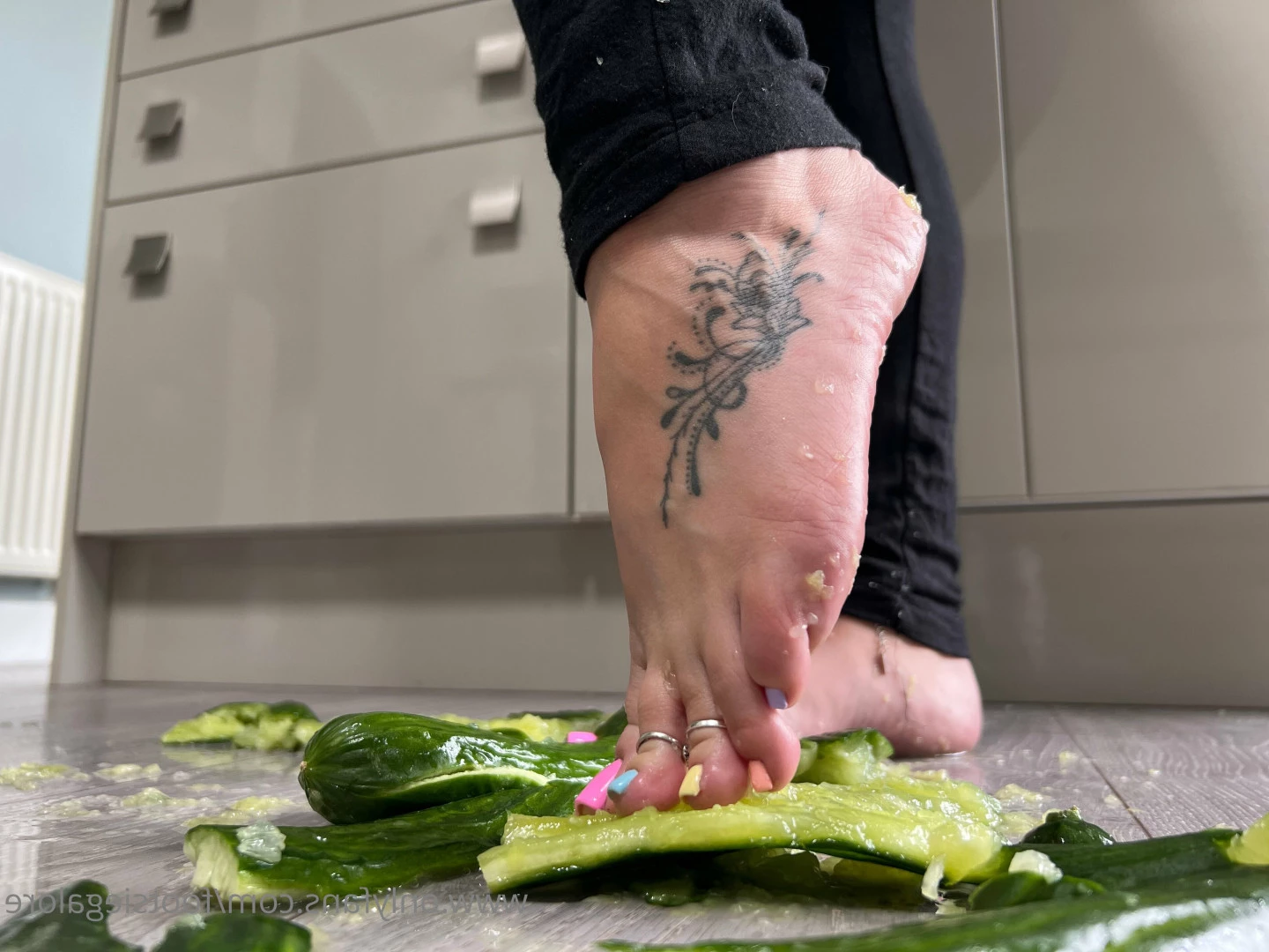 @footsiegalore [ footsiegalore ] Onlyfans leaked photo 7275180 on Hotleaks.tv