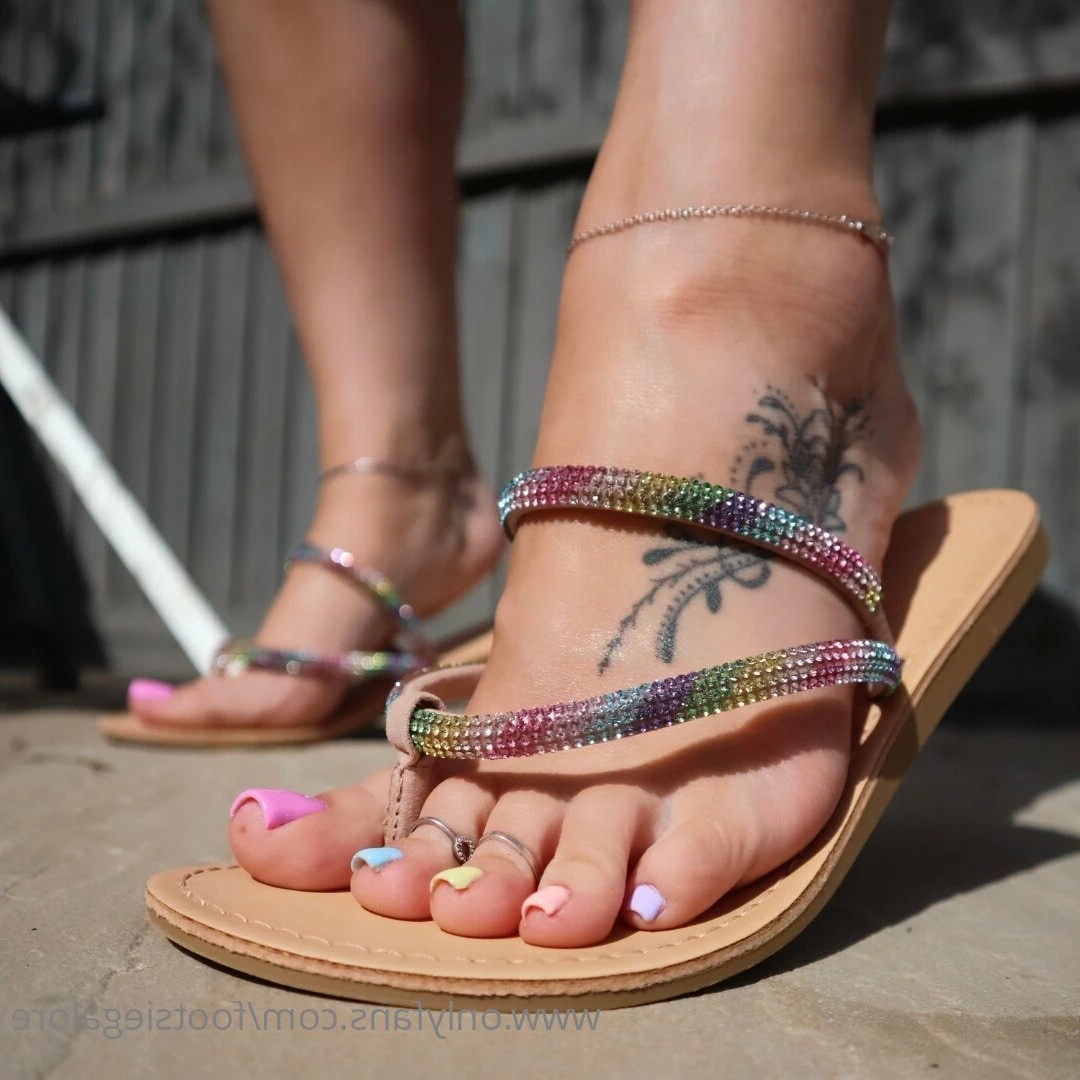 @footsiegalore [ footsiegalore ] Onlyfans leaked photo 7275705 on Hotleaks.tv
