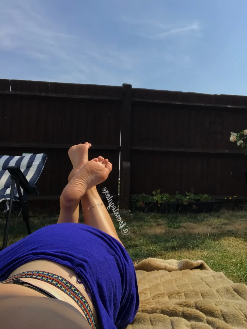 @footsiegalore [ footsiegalore ] Onlyfans leaked photo 7276669 on Hotleaks.tv