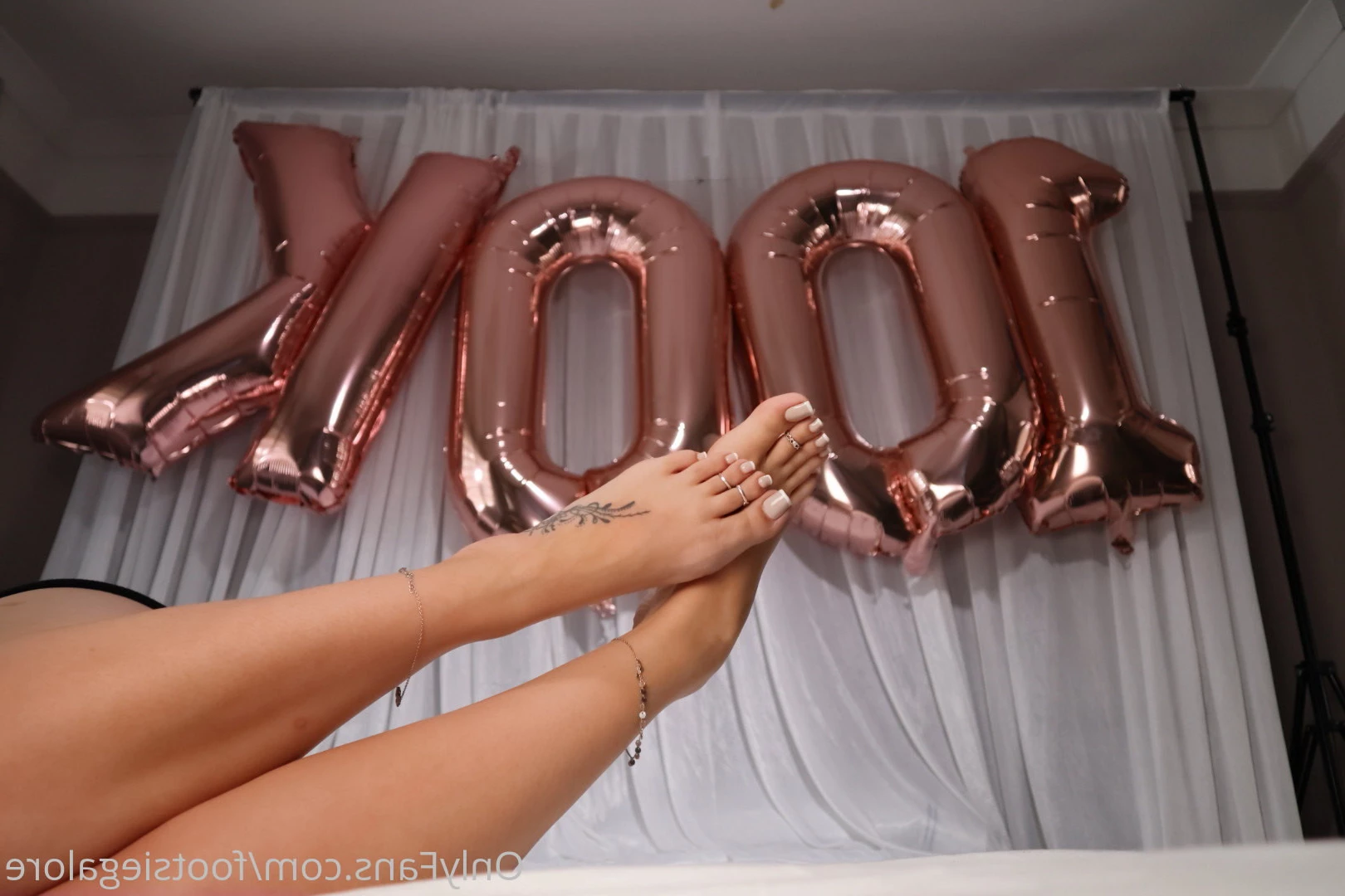 @footsiegalore [ footsiegalore ] Onlyfans leaked photo 7276870 on Hotleaks.tv
