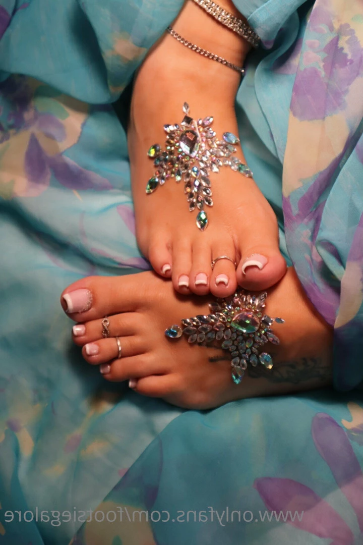 @footsiegalore [ footsiegalore ] Onlyfans leaked photo 7279561 on Hotleaks.tv