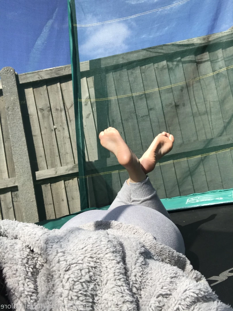 @footsiegalore [ footsiegalore ] Onlyfans leaked photo 7285078 on Hotleaks.tv