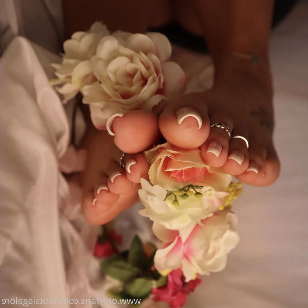 @footsiegalore [ footsiegalore ] Onlyfans leaked photo 7289774 on Hotleaks.tv