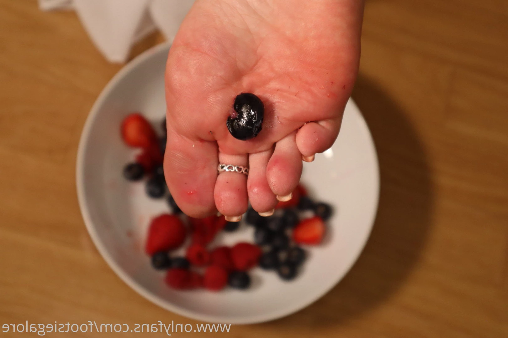 @footsiegalore [ footsiegalore ] Onlyfans leaked photo 7293702 on Hotleaks.tv