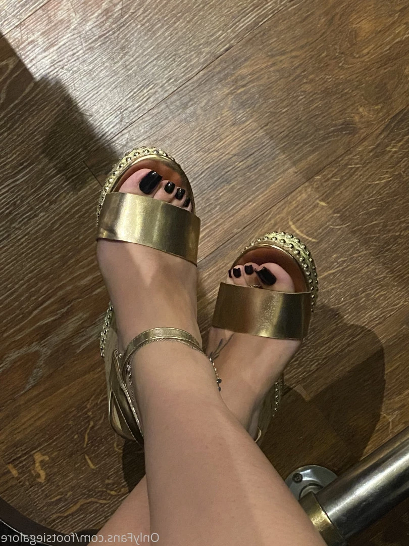 @footsiegalore [ footsiegalore ] Onlyfans leaked photo 7296545 on Hotleaks.tv