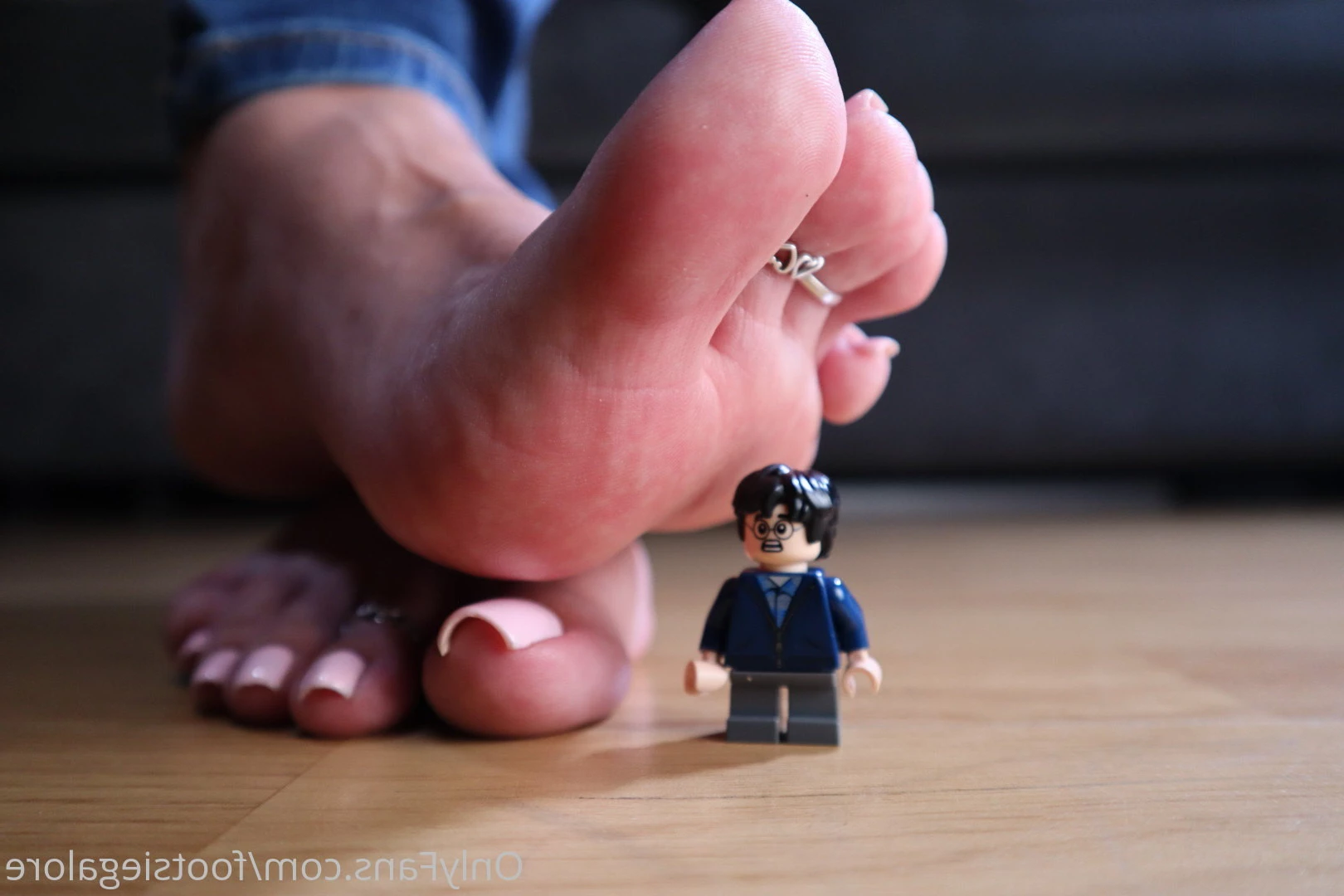 @footsiegalore [ footsiegalore ] Onlyfans leaked photo 7298716 on Hotleaks.tv