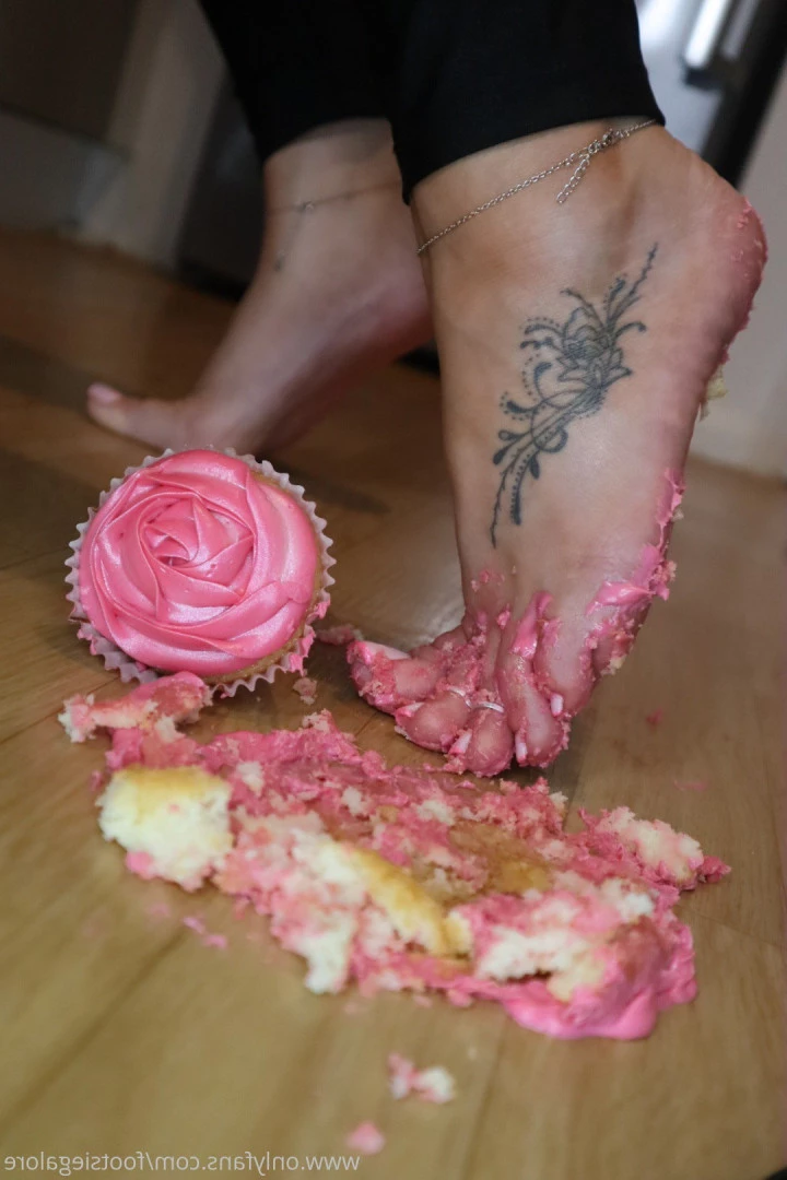 @footsiegalore [ footsiegalore ] Onlyfans leaked photo 7298799 on Hotleaks.tv