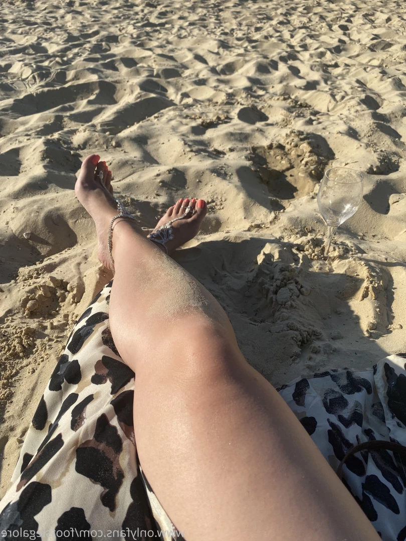 @footsiegalore [ footsiegalore ] Onlyfans leaked photo 7300111 on Hotleaks.tv