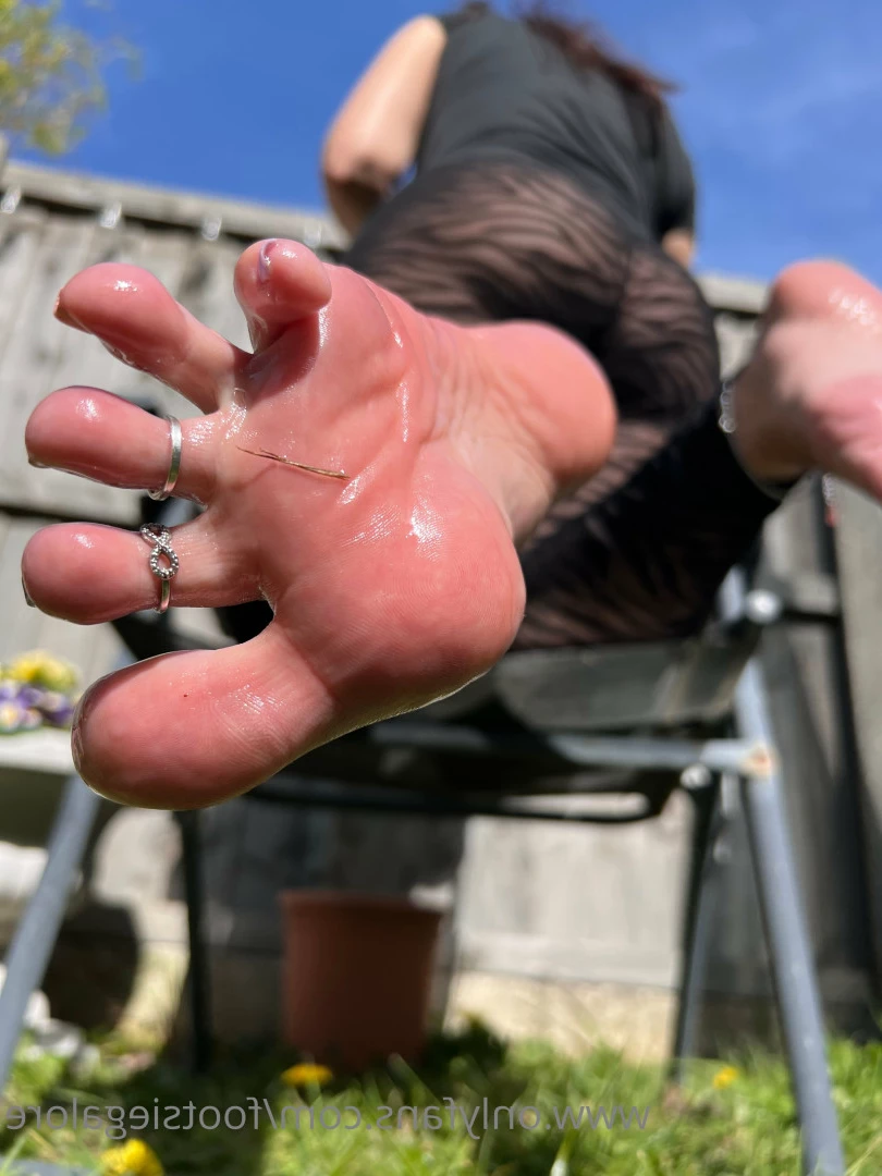 @footsiegalore [ footsiegalore ] Onlyfans leaked photo 7302708 on Hotleaks.tv