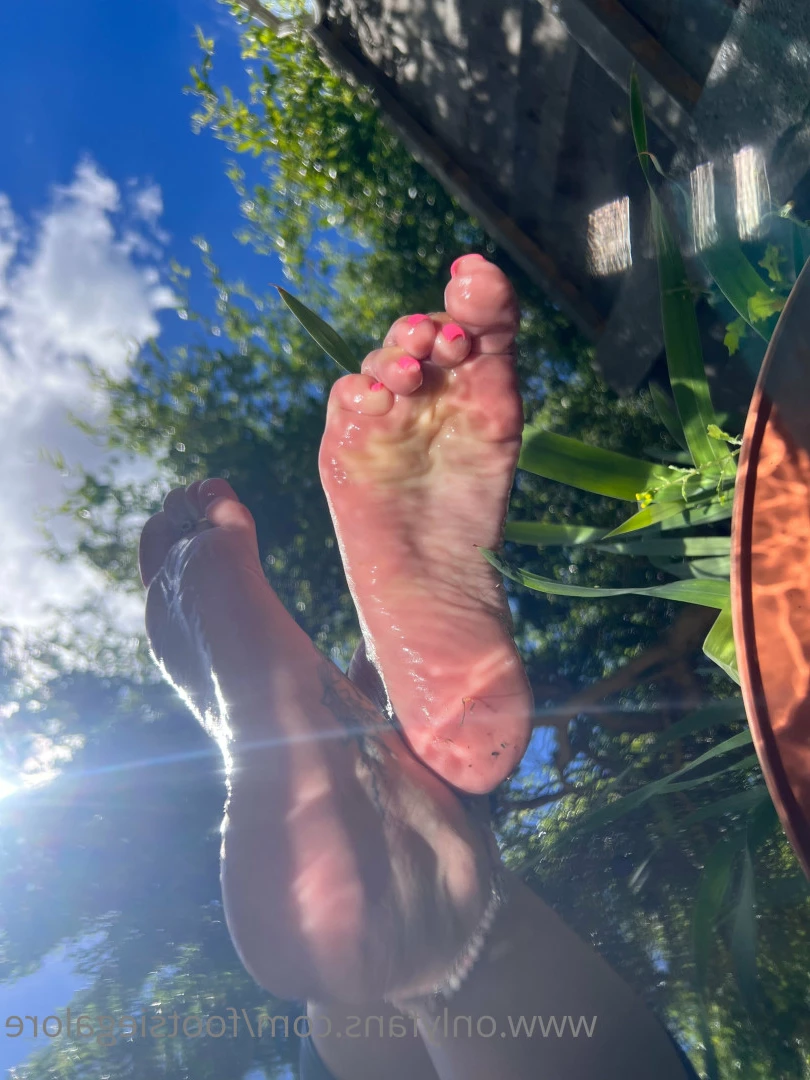 @footsiegalore [ footsiegalore ] Onlyfans leaked photo 7305696 on Hotleaks.tv