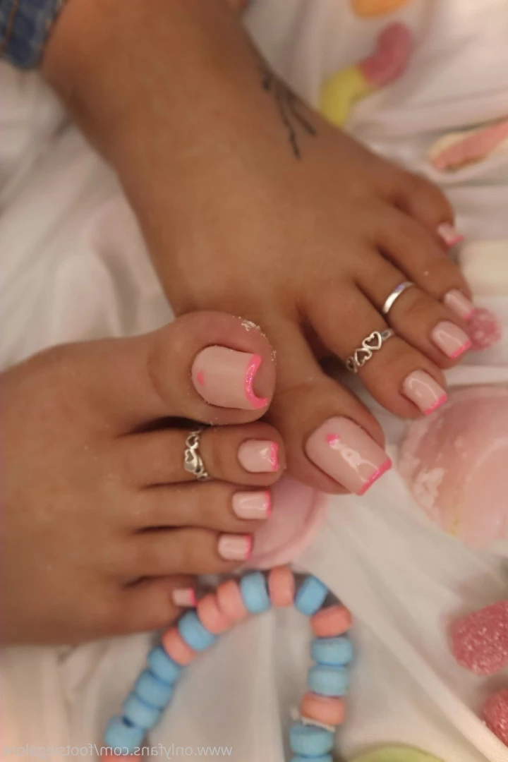 @footsiegalore [ footsiegalore ] Onlyfans leaked photo 7306455 on Hotleaks.tv