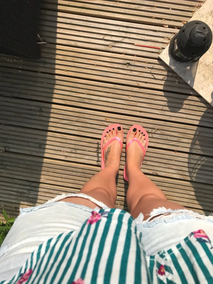 @footsiegalore [ footsiegalore ] Onlyfans leaked photo 7306612 on Hotleaks.tv