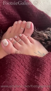 @footsiegalore [ footsiegalore ] Onlyfans leaked video 7623570 on Hotleaks.tv