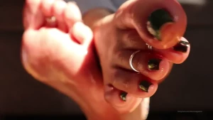 @footsiegalore [ footsiegalore ] Onlyfans leaked video 7625813 on Hotleaks.tv