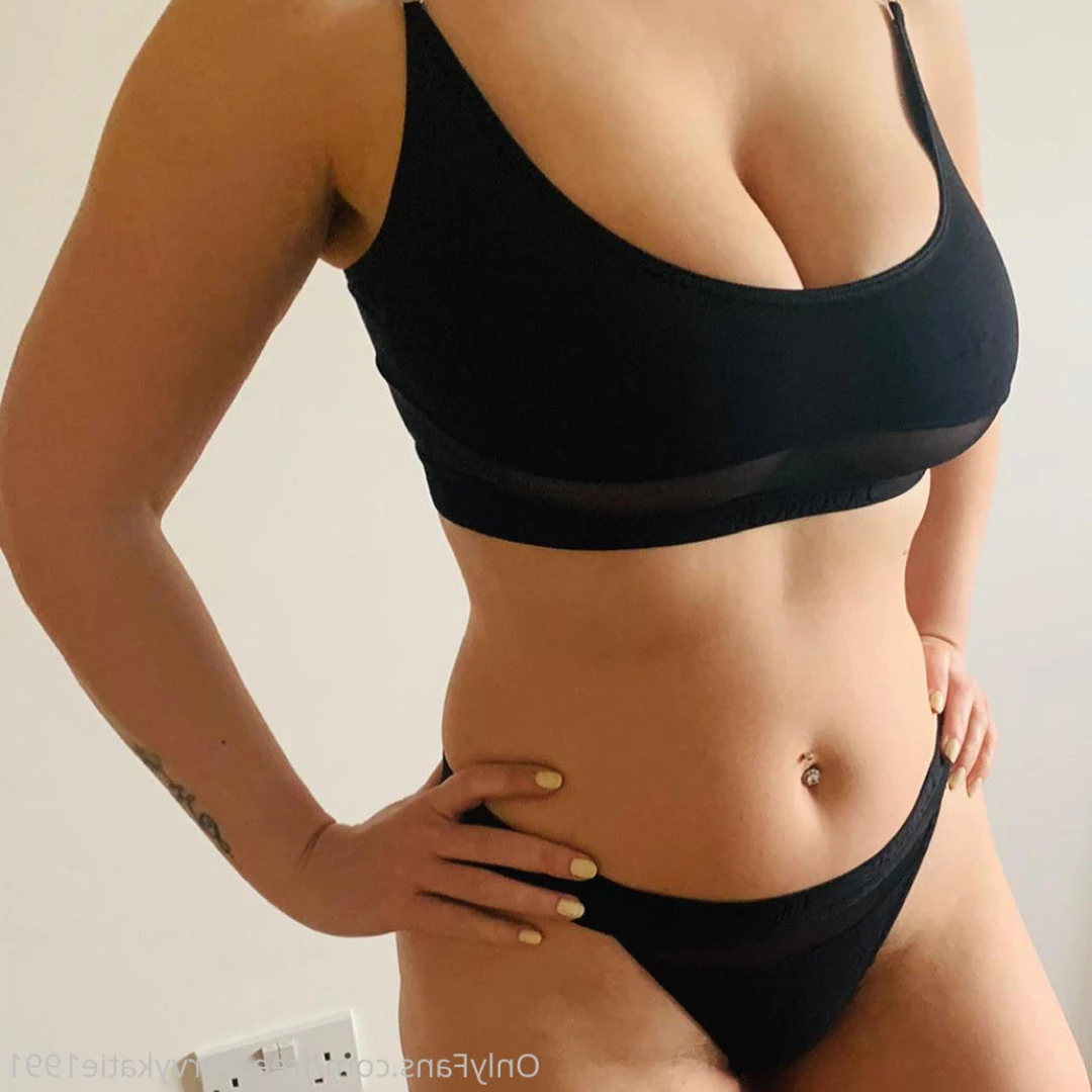 Katie knowles [ free_curvykatie1991 ] Onlyfans leaked photo 7668042 on Hotleaks.tv