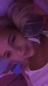 1576392
