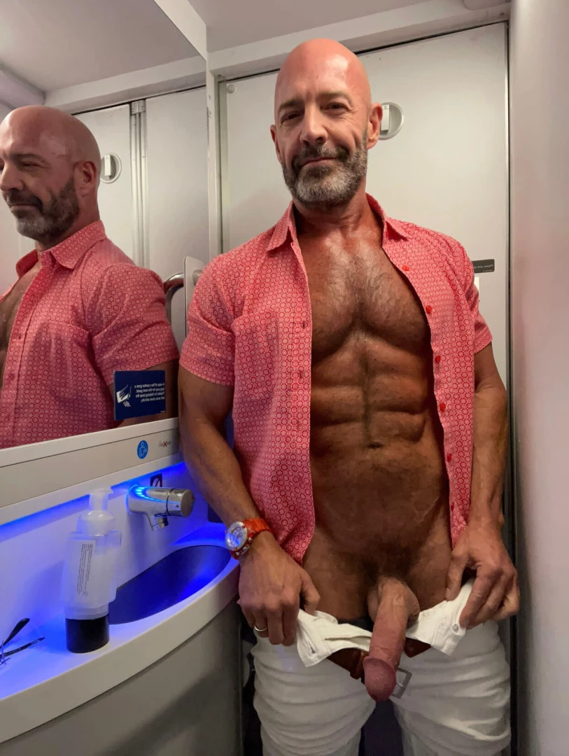 FREE GAY ONLYFANS • DENNIS NICKOLERO [ freegayonlyfans ] Onlyfans leaked photo 7520052 on Hotleaks.tv