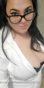 7410898