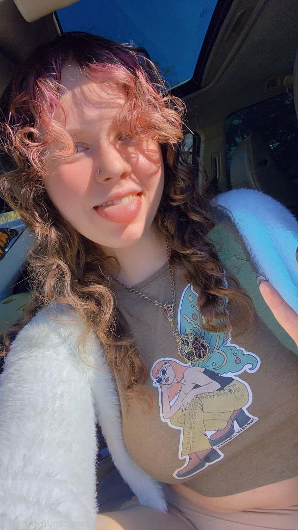 fae • all natural ❤︎ [ friskyfaerie ] Onlyfans leaked photo 6642998 on Hotleaks.tv